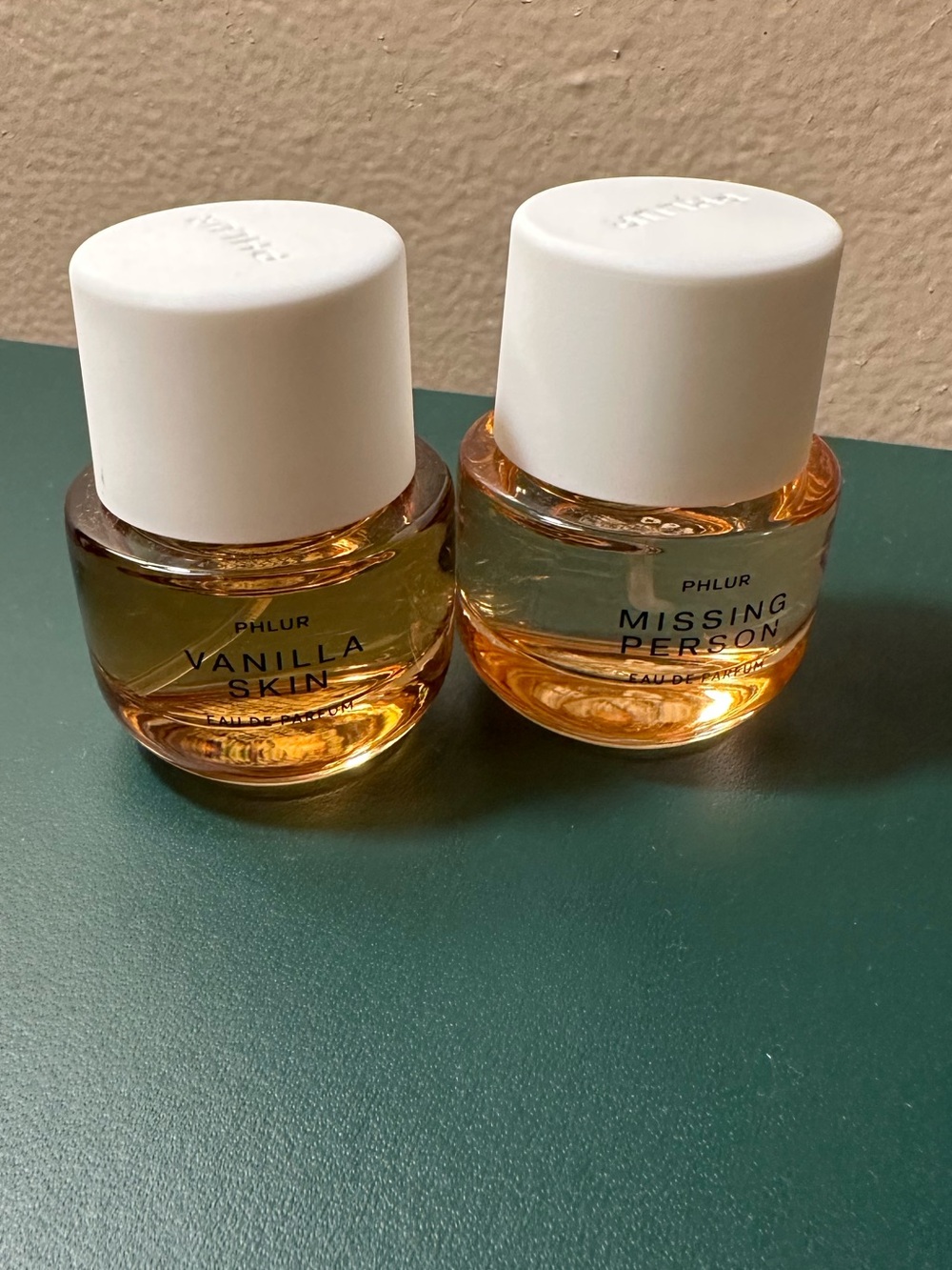 Phlur Mini Perfumes - Picture 2 of 2